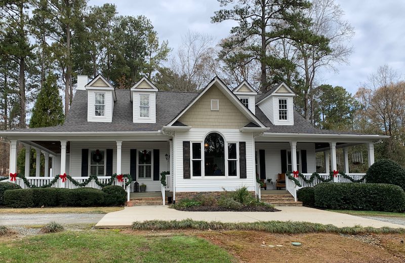 Review of holiday tea at The Cottage on Main - Destination Tea