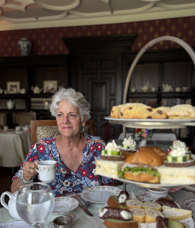 afternoon tea at Bayard Cutting Arboretum, Hidden Oak Cafe in Great River, New York