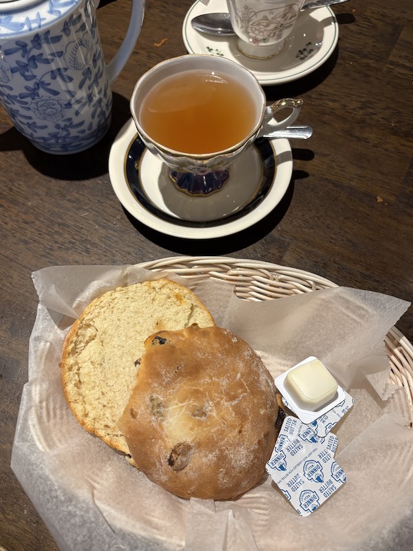 raisin scone and tea at Swing the Teapot in Floral Park, New York