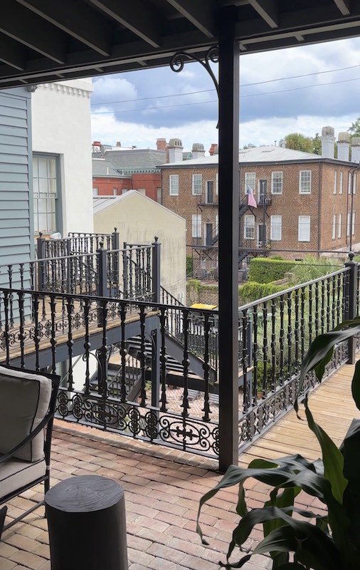 backyard patio at Bellwether House in Savannah, Georgia