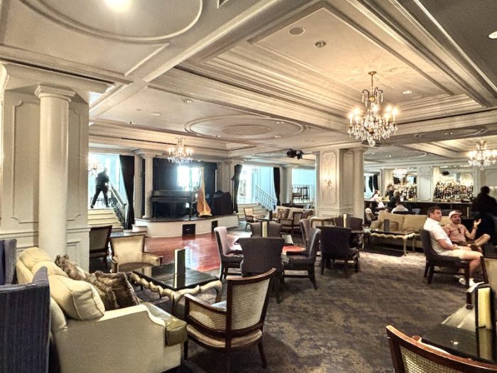 Davenport Lounge for afternoon tea at The Ritz-Carlton New Orleans