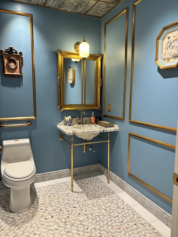 bathroom at Le Faucheur in Dunwoody, Atlanta, Georgia