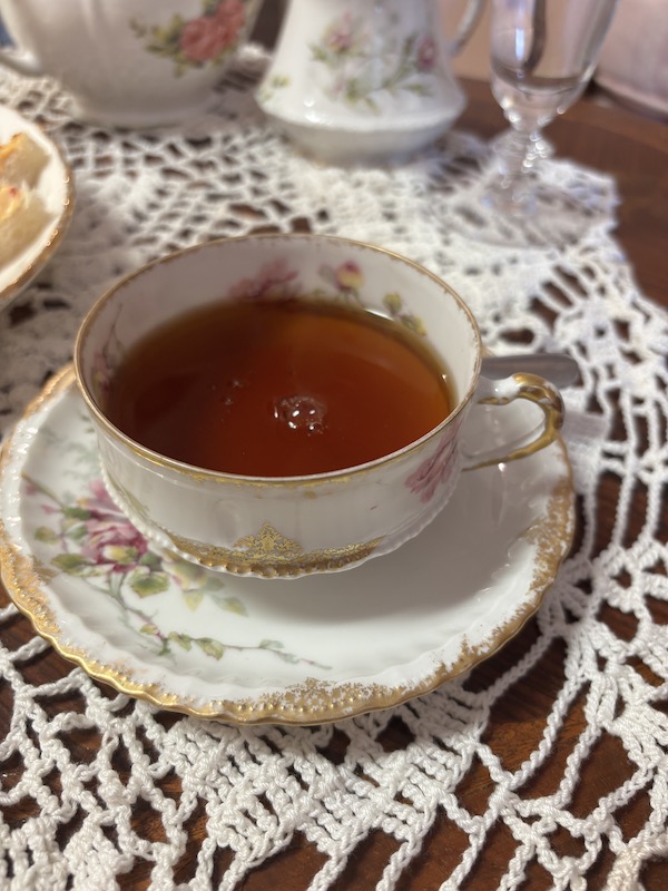 tea at Stillwater Tea House at Rose Cottage in Suffolk, VA