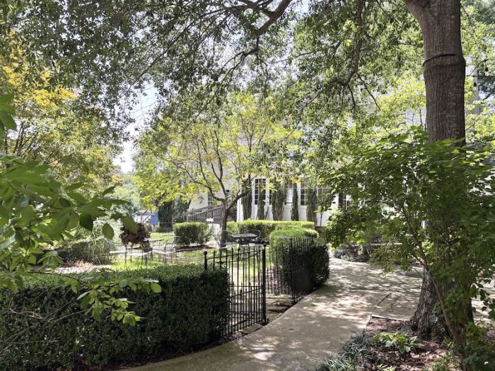 exterior Annabella at Cedar Glen in Huntsville, AL